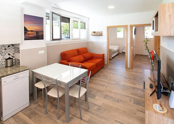 Apartamentos Lurralde